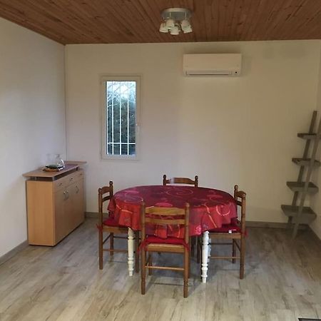 Gite Aux Aspres Logement De 65M² Fontcouverte  Exterior photo