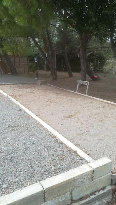 Gite Aux Aspres Logement De 65M² Fontcouverte  Exterior photo